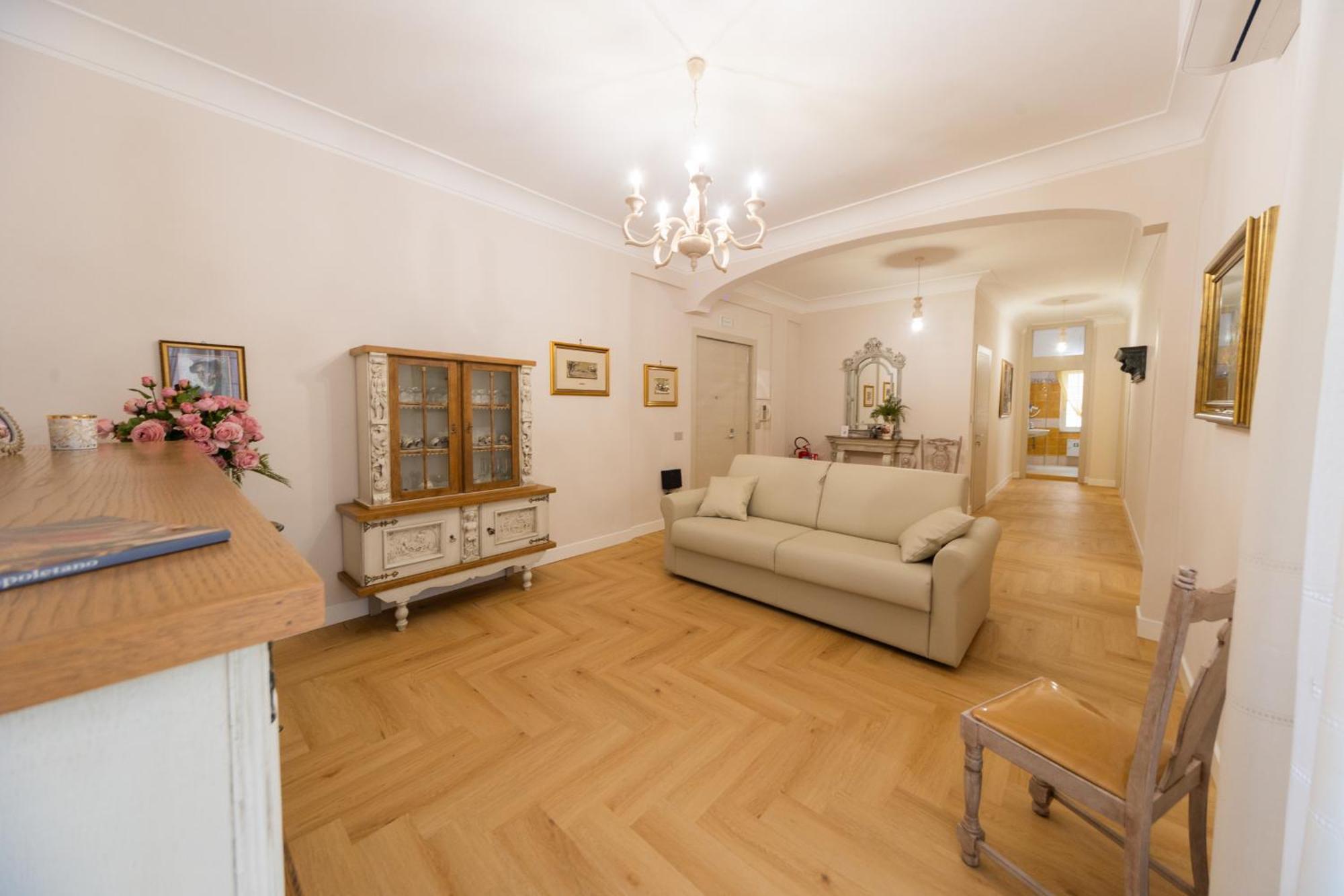 شقة Aep House بومبيي المظهر الخارجي الصورة